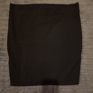 Women's Torrid Black Pencil Skirt Size 1